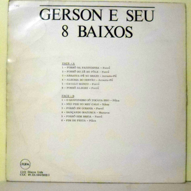 Gerson e seus 8 Baixos - Forró na Fazendinha - verso